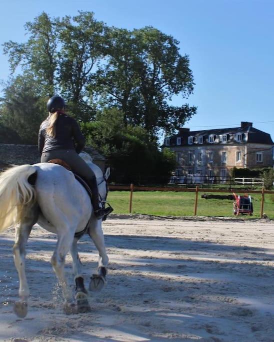 Gite Au Haras La Belle Emanville Εξωτερικό φωτογραφία